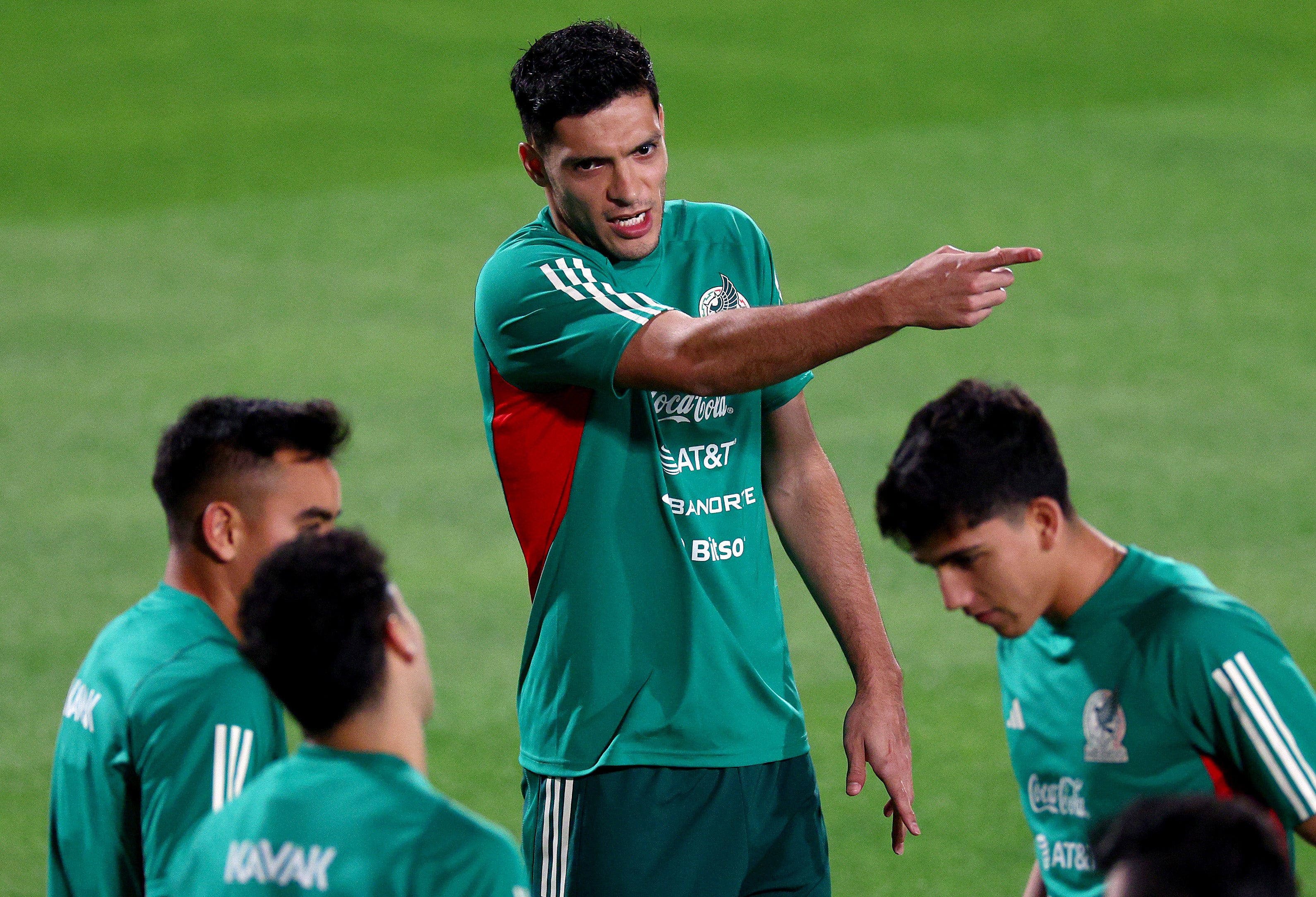 mexico-vs-poland-predicted-line-ups-team-news-ahead-of-world-cup