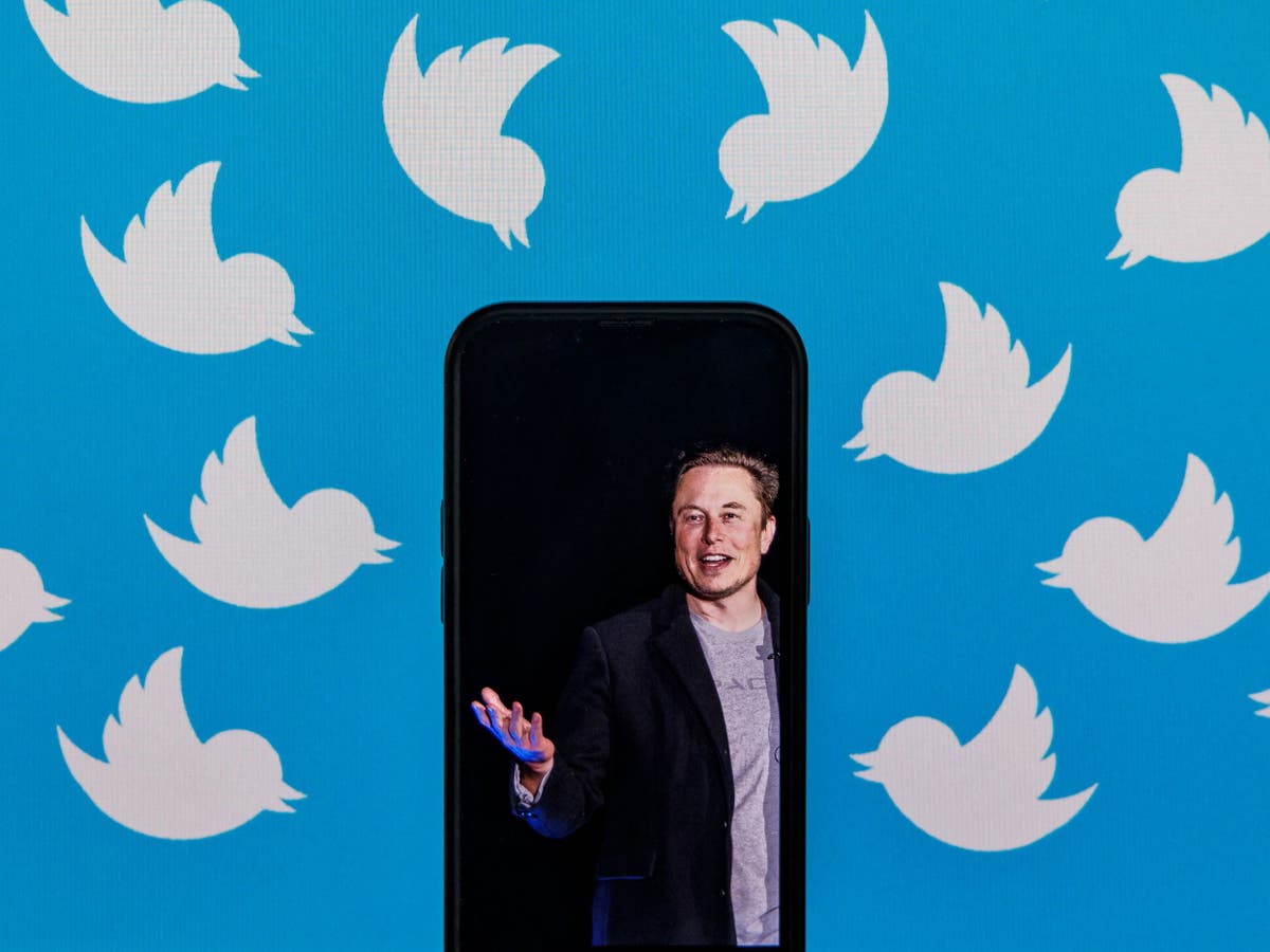 Elon Musk says Alex Jones Twitter ban will remain