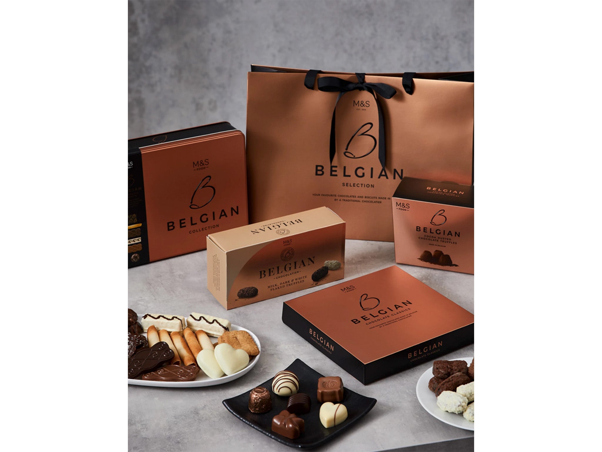 M&S Collection Belgian Chocolate Luxury Biscuit Hazelnut Praline