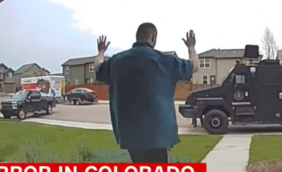 Footage shows Colorado Springs suspect surrendering to police after 2021 bomb threat incident