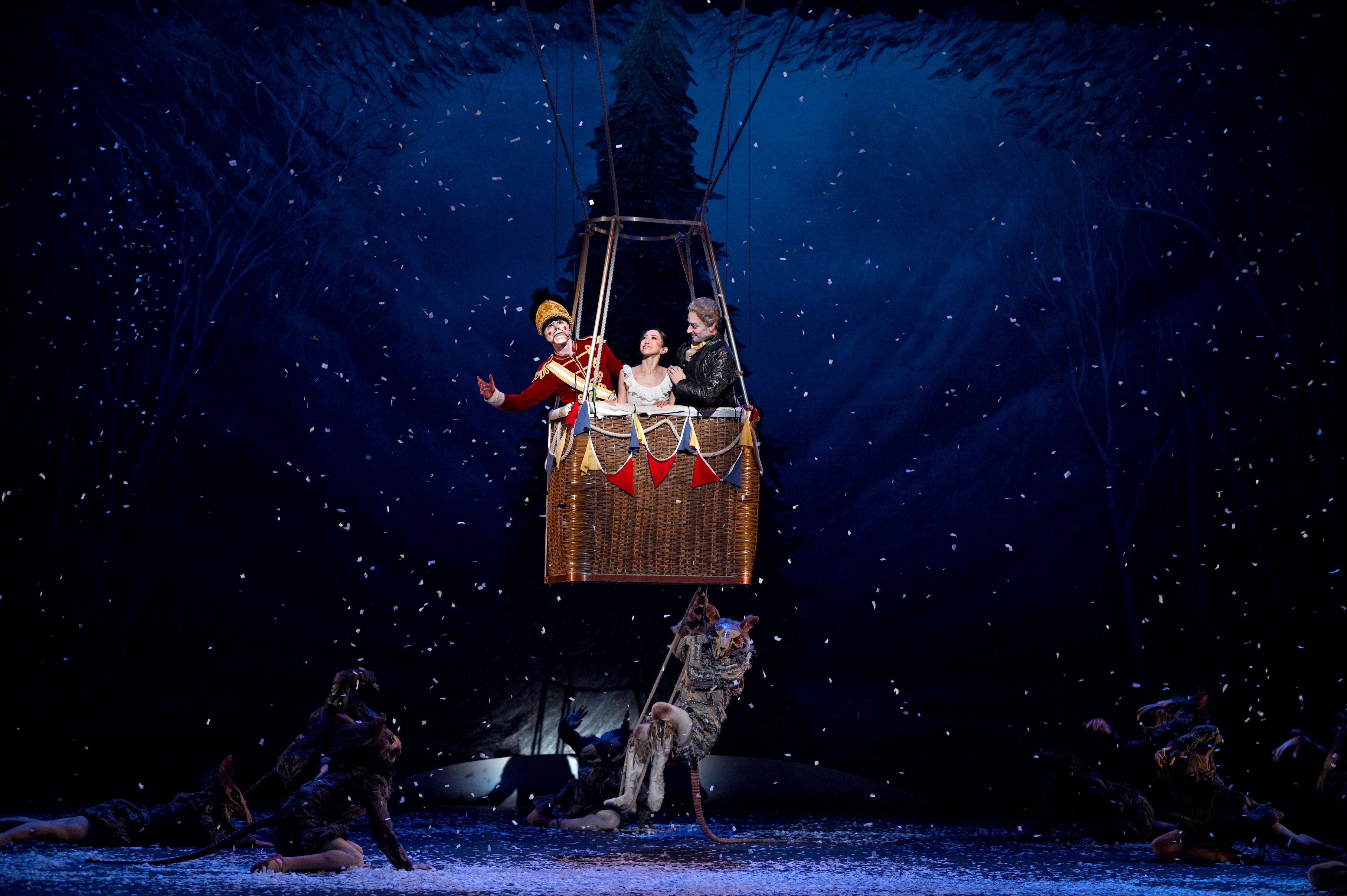 Clara and her valiant Nutcracker take a hot air balloon ride across London to the glistening Land of Snow in The English National Ballet’s ‘Nutcracker’