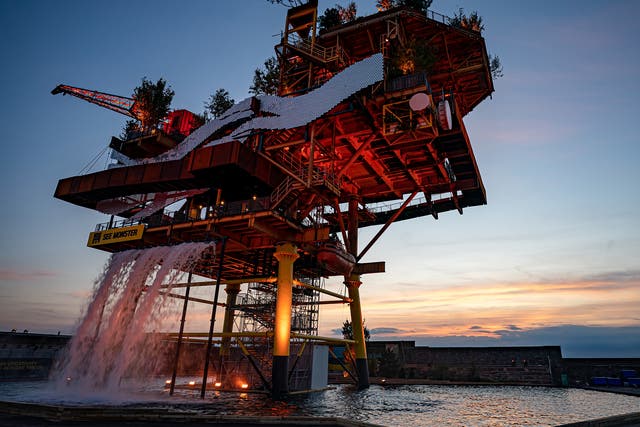 <p>The highlight being a decommissioned oil rig, which, while admittedly impressive, isn’t that, you know, engaging – like the Oblivion ride at Alton Towers</p>