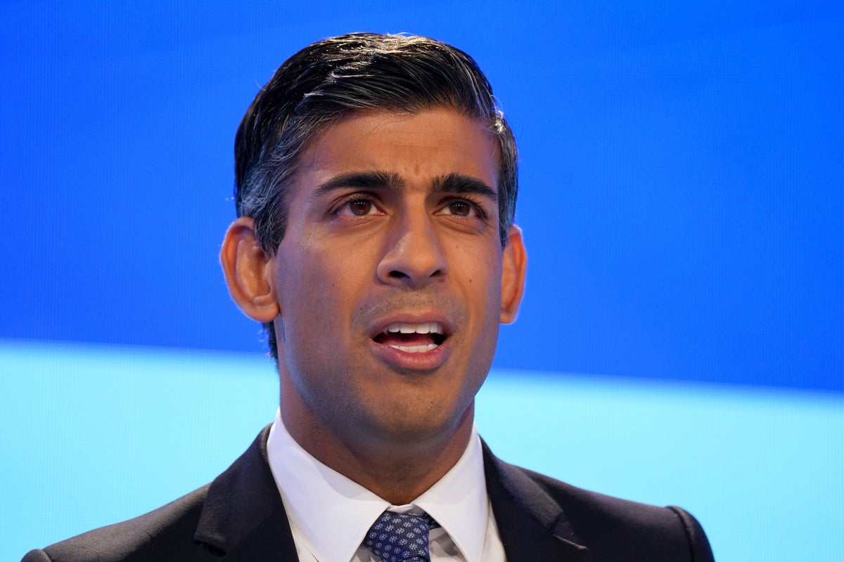 Rishi Sunak warned of Tory rebellion as poll shows 18-point lead for Labour
