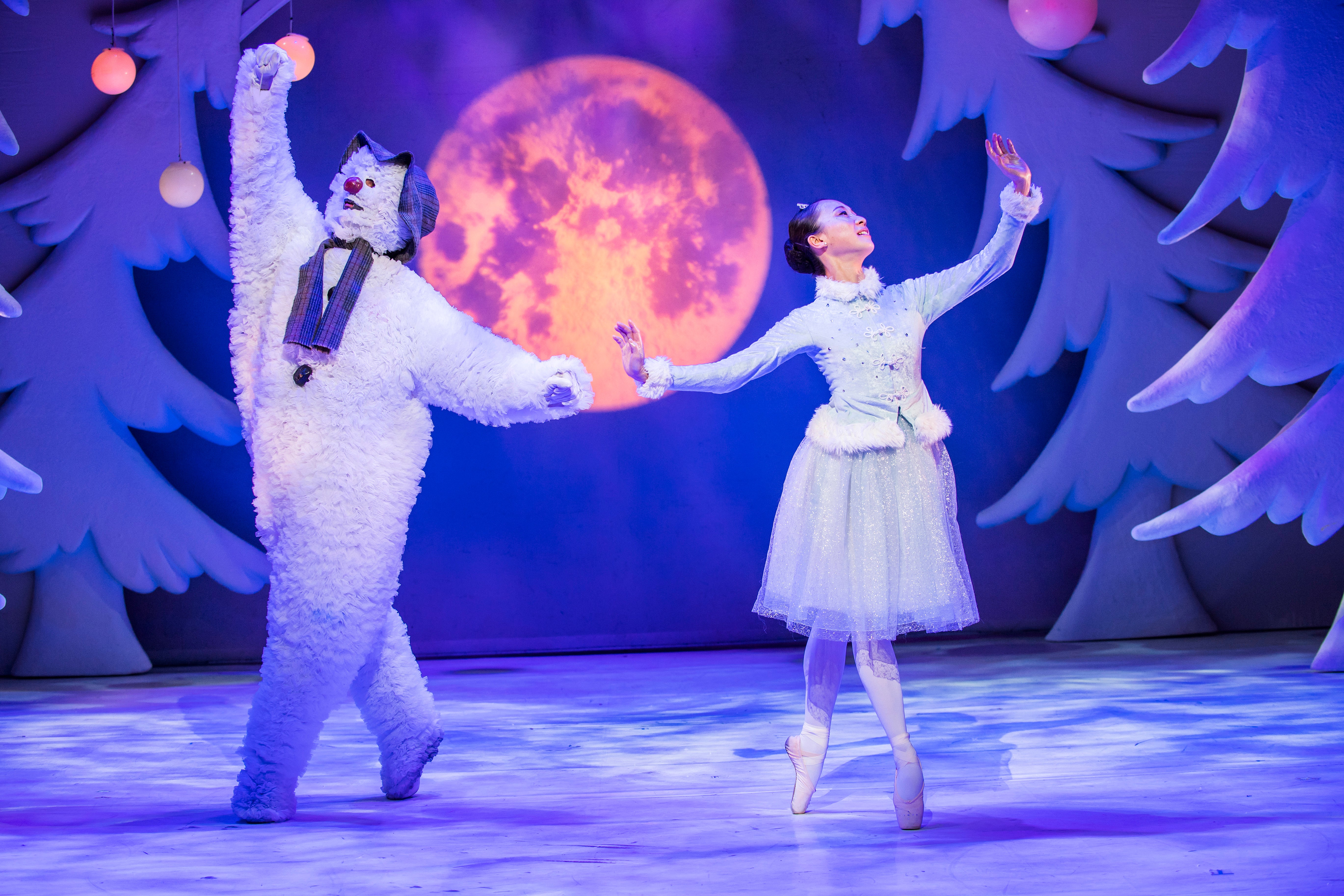 Peppa Pig's Fun Day Out at the Theatre Royal Haymarket review: a Christmas  treat for tinies