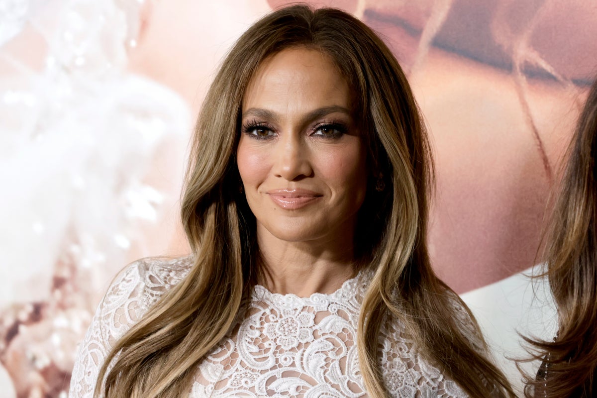 Jennifer Lopez mysteriously wipes Instagram account and goes dark on other social channels