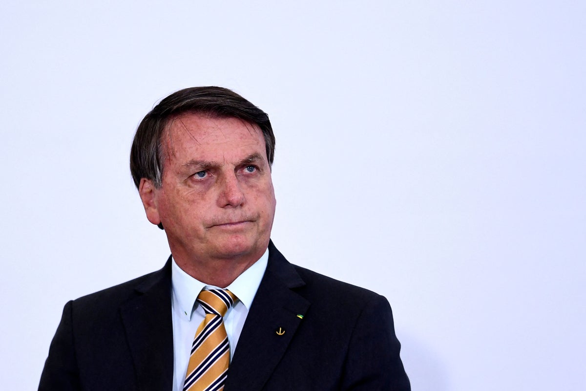 Brezilya yargıcı, eski cumhurbaşkanı Bolsonaro'nun seçimleri bozma girişimlerini reddetti