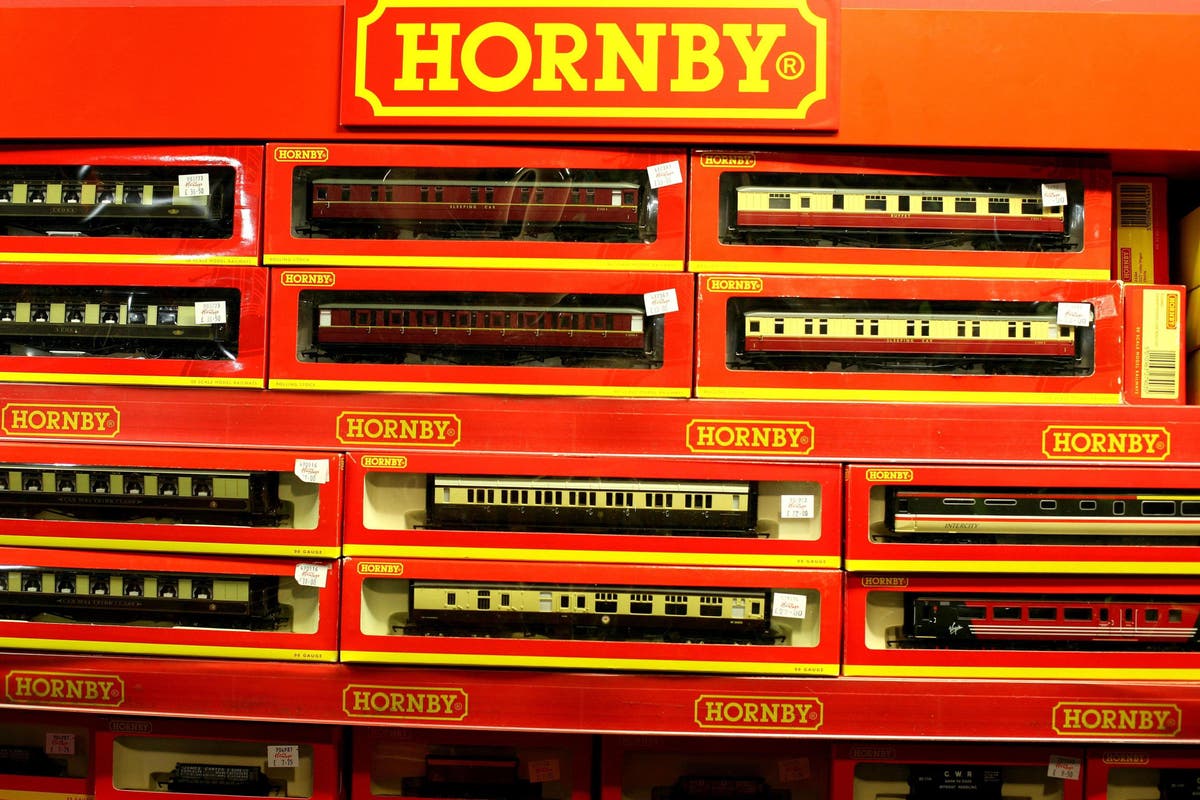 Hornby sees losses widen, but reassures over stock for festive season