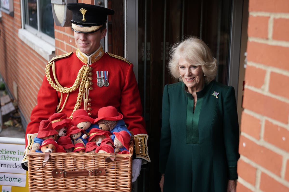 Camilla describes &lsquo;pleasure&rsquo; of gifting Paddington bears to vulnerable children