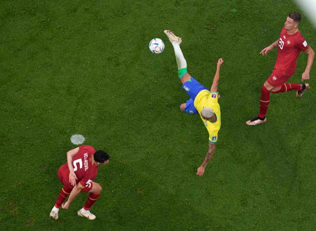 MUNDIAL BRASIL SERBIA