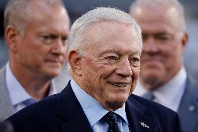 <p>Dallas Cowboy owner Jerry Jones  </p>