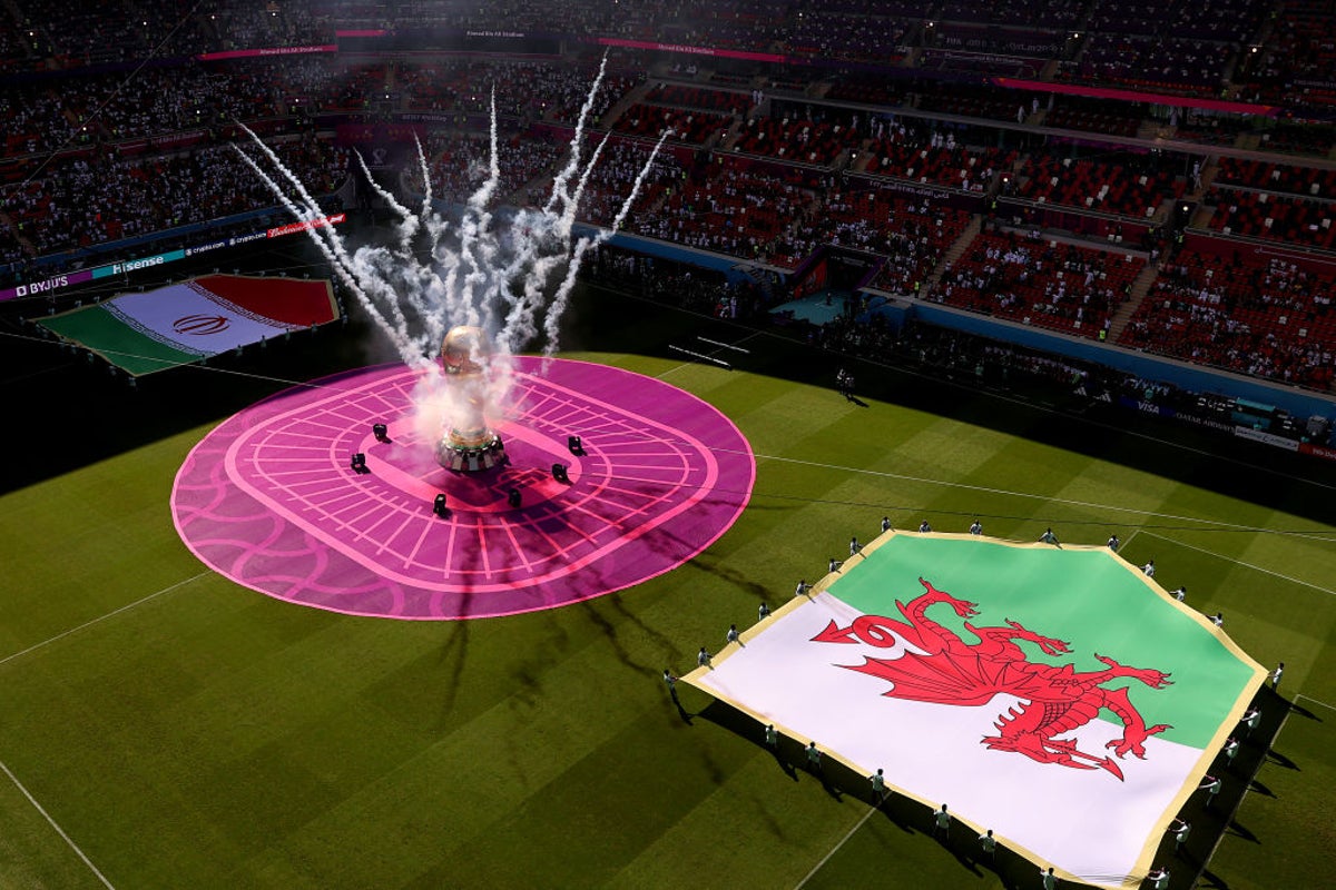 Wales vs Iran LIVE: World Cup 2022 latest score, goals and updates as Gareth Bale breaks record