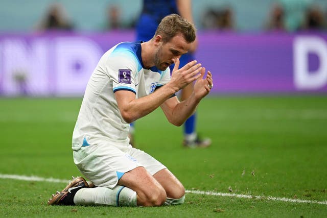 <p>England captain Harry Kane missed a late header as England struggled in the goalless draw with the USA </p>