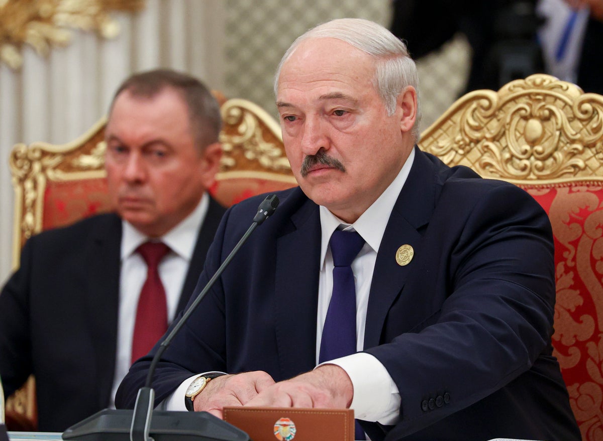 Beyaz Rusya'nın üst düzey diplomatı ölümü şüphe uyandırdığı için gömüldü