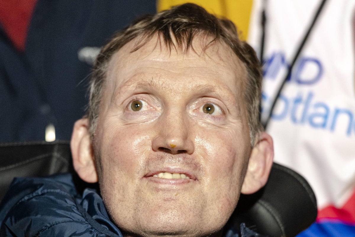 ‘He inspired us every day’: Doddie Weir’s foundation pays tribute after his death