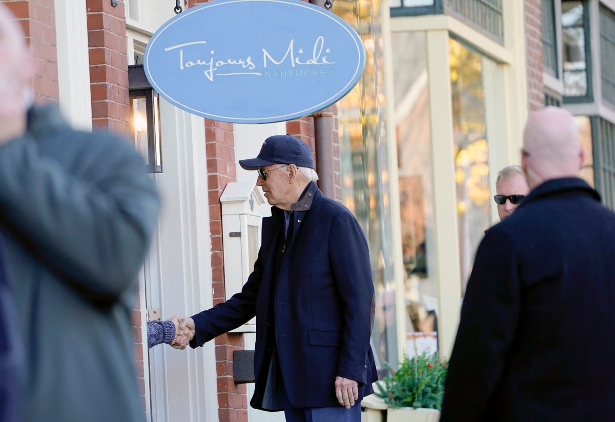 Biden, family hit Nantucket stores for some holiday shopping