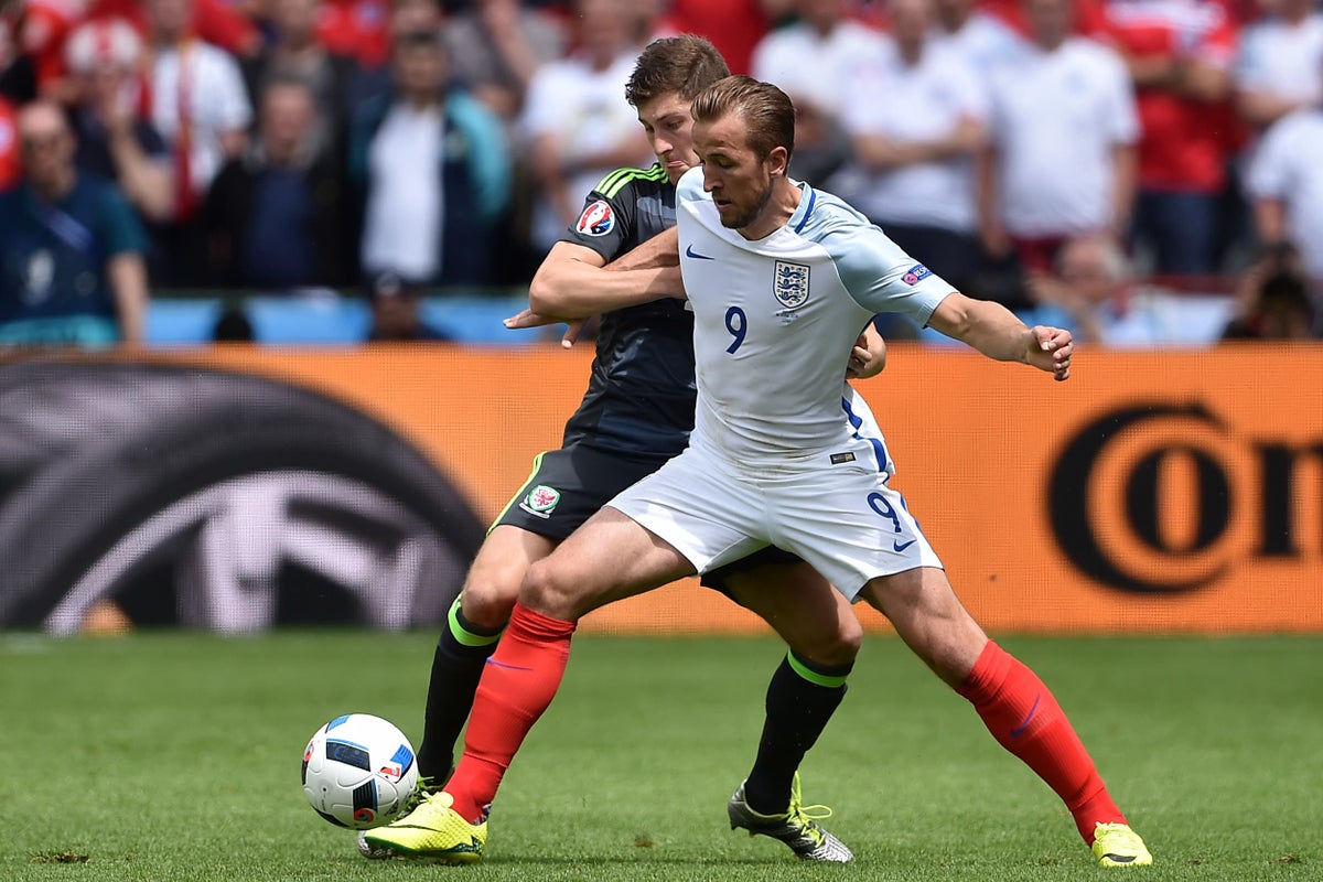 Ben Davies says England would be weaker if Harry Kane is rested for Wales clash