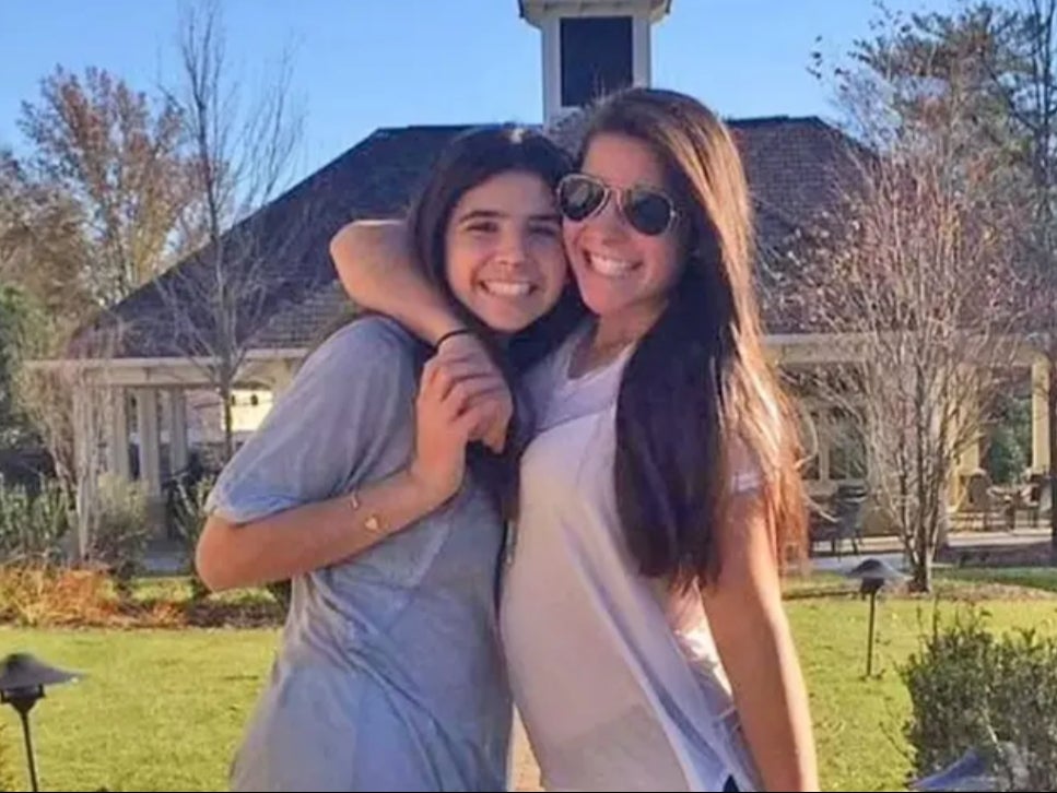 Lindsay Wiener, left, and Jillian Wiener were killed in a 3am fire at a Hamptons rental home on 3 Aug