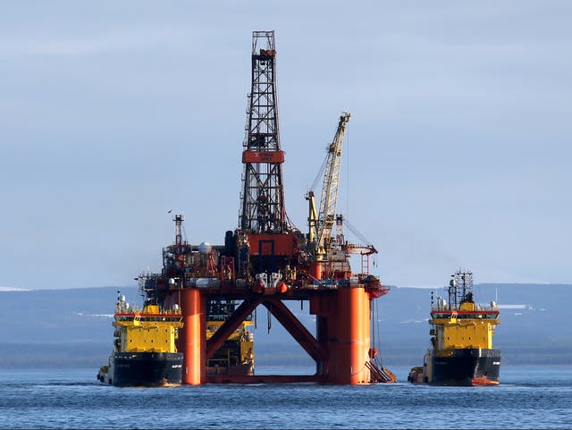 <p>North Sea oil platform Stena Spey</p>
