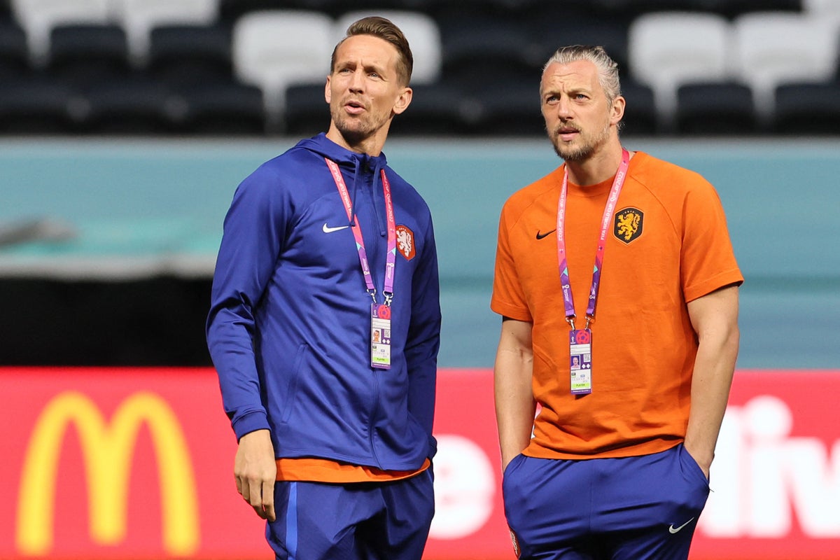 Netherlands vs Qatar LIVE: World Cup 2022 team news and line-ups as Dutch eye Group A top spot