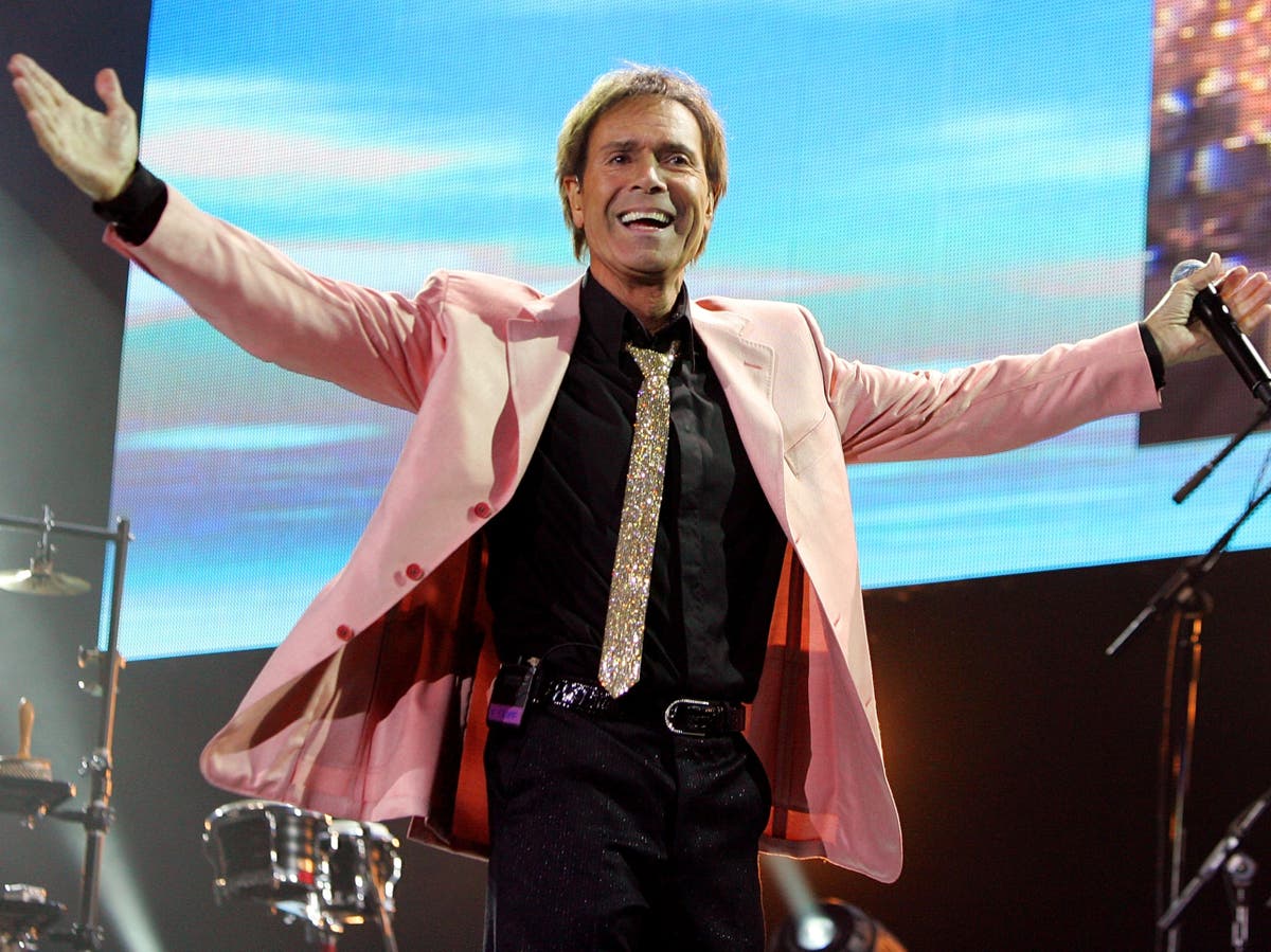 Cliff Richard mocks artists who ‘retire’ then make ‘four or five comebacks’