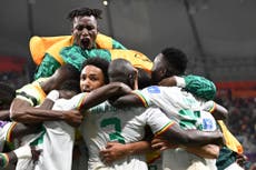 Kalidou Koulibaly scores as Senegal overcome Ecuador to clinch World Cup last-16 berth