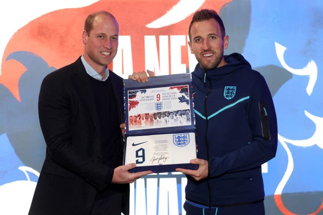 The Prince of Wales presents an England shirt to Harry Kane (Eddie Keogh/The FA/PA)