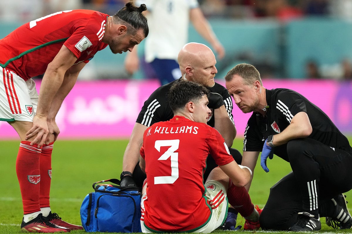Fifa accused of ‘shocking’ complacency over head injuries as Alan Shearer calls for temporary concussion subs