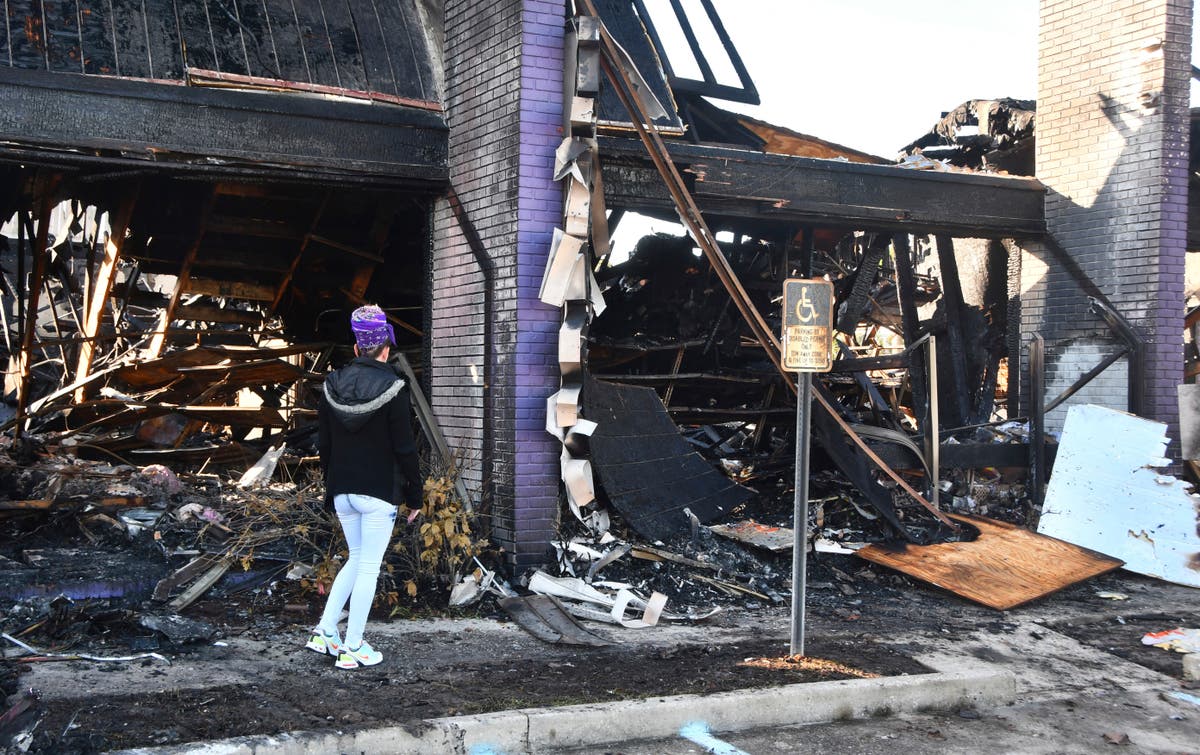 SUV crashes into Florida fireworks store, sparking huge fire The