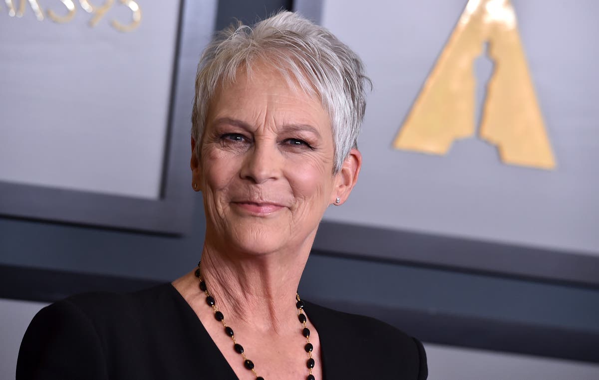 Jamie Lee Curtis to receive AARP Career Achievement Award | The Independent