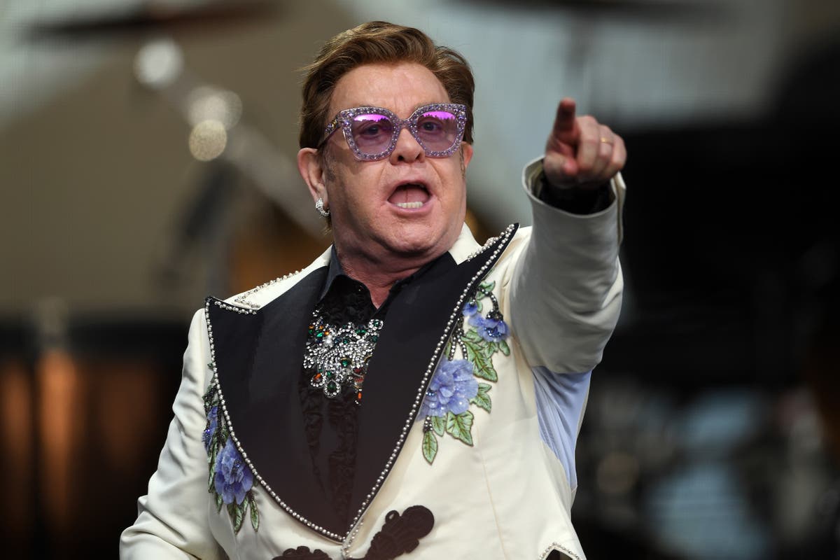 Elton John to make Glastonbury debut with headline slot on the Pyramid Stage