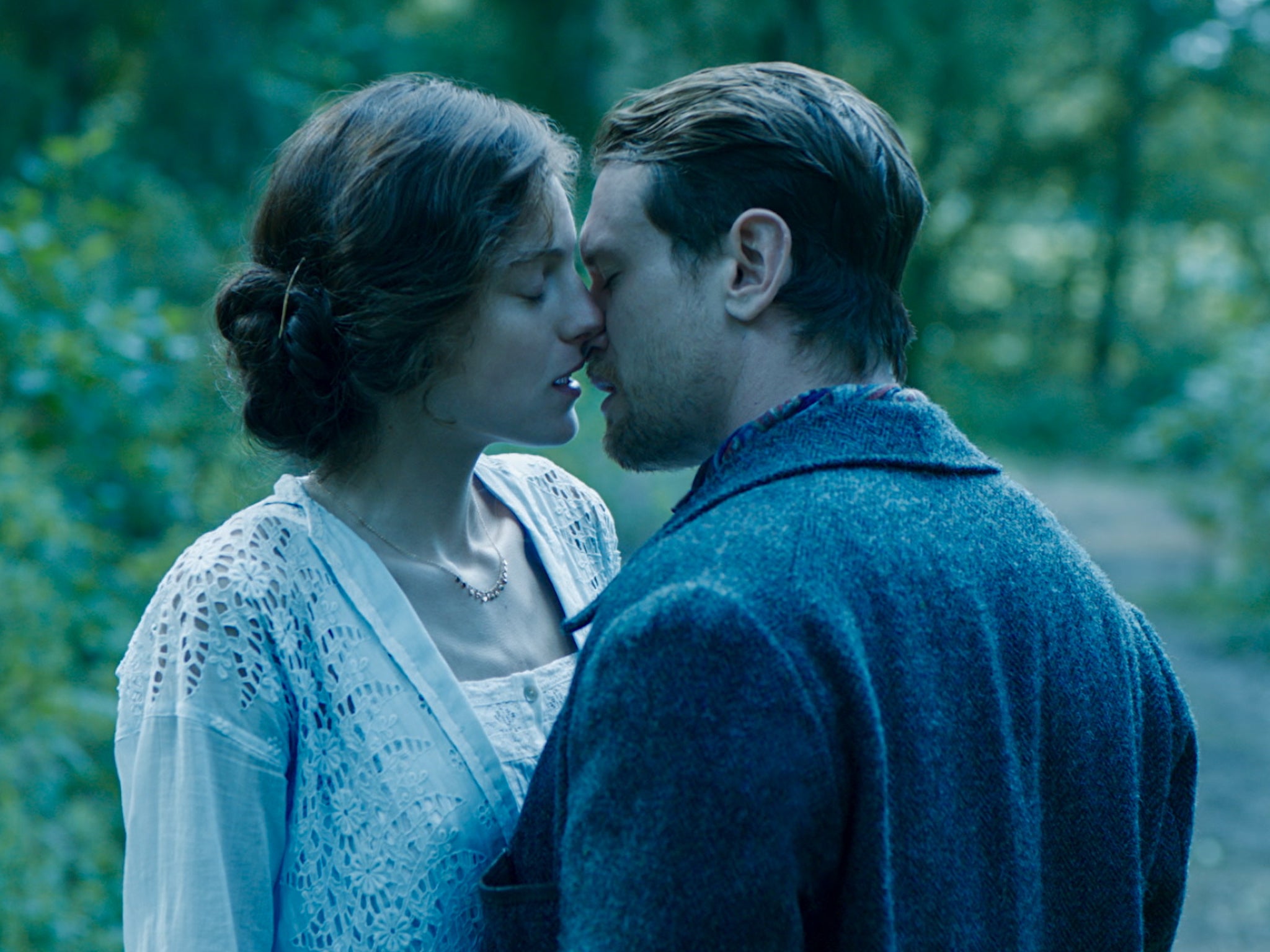 Jack O’Connell and Emma Corrin as Oliver Mellors and Lady Chatterley in Netflix’s ‘Lady Chatterley’s Lover’