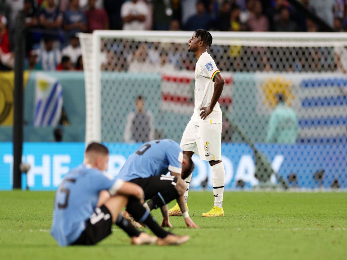 Uruguay's Giorgian De Arrascaeta scores goal vs. Ghana in 32', 2022 FIFA World  Cup