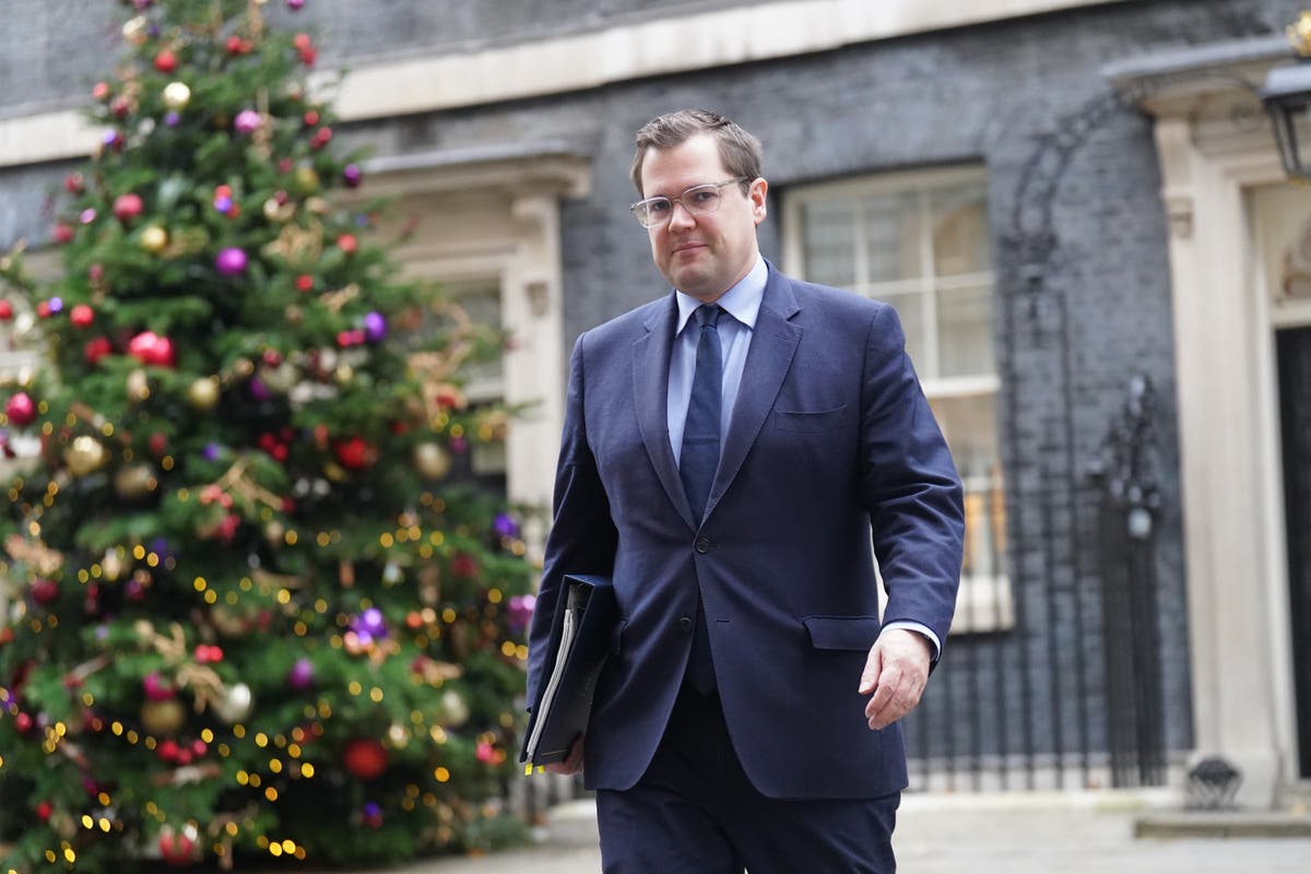 Migration likely to be a problem for &lsquo;years to come&rsquo;, says minister