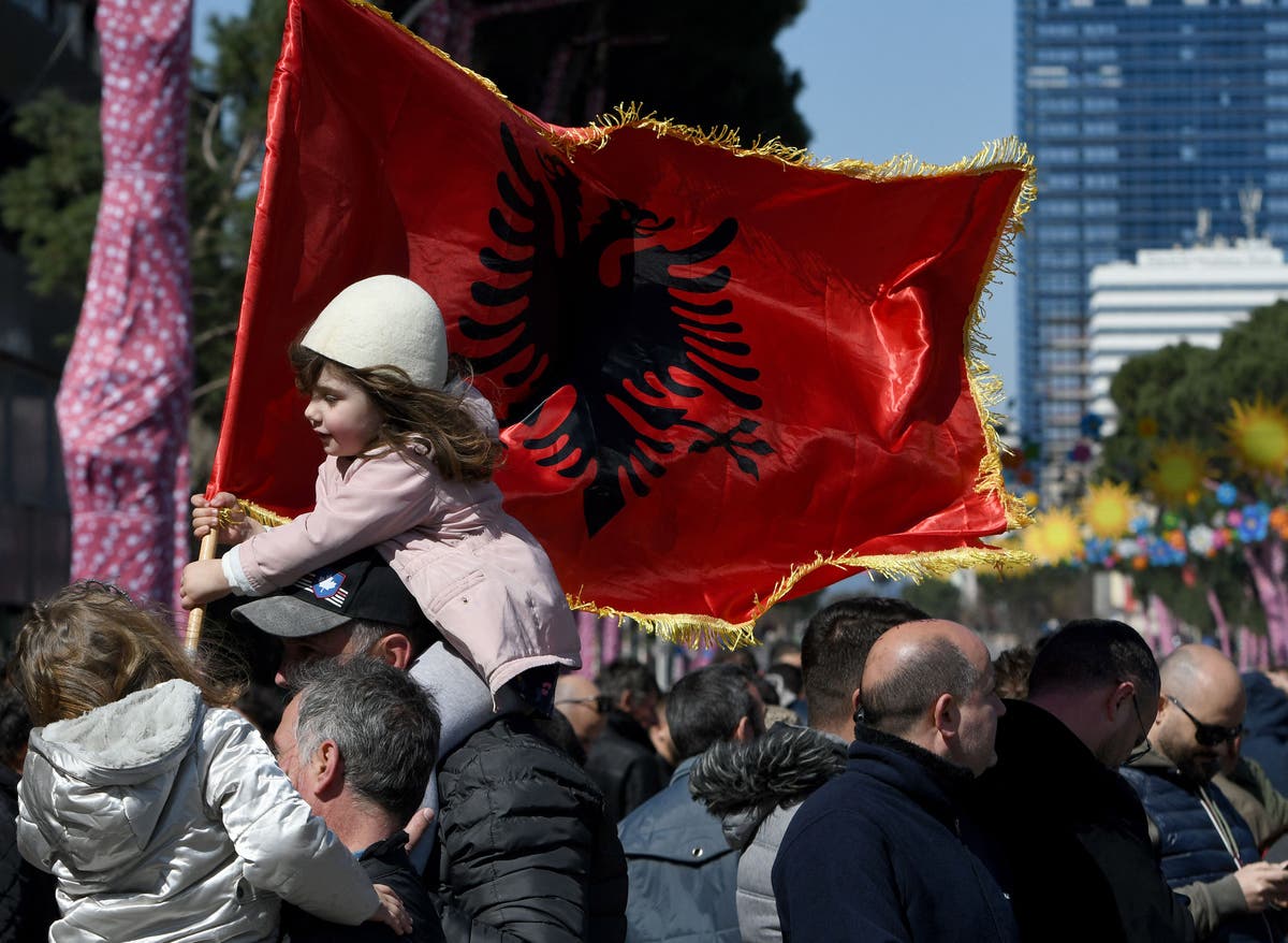 Dozens of lone Albanian child migrants in care missing, council admits Dozens of lone Albanian child migrants in care missing, council admits