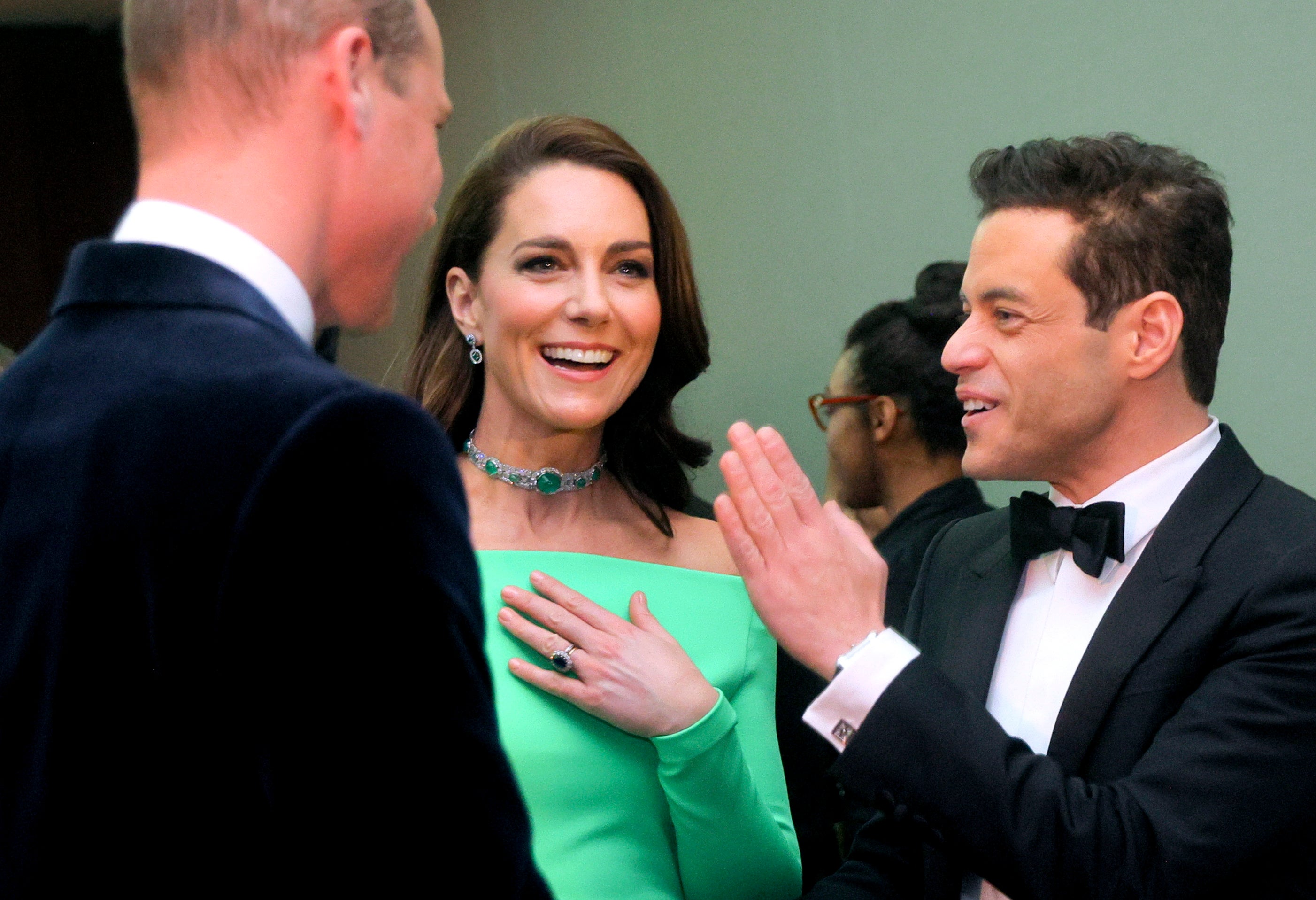 William, Prince of Wales and Catherine, Princess of Wales, talk with actor Rami Malek at the Earthshot Prize Awards ceremony