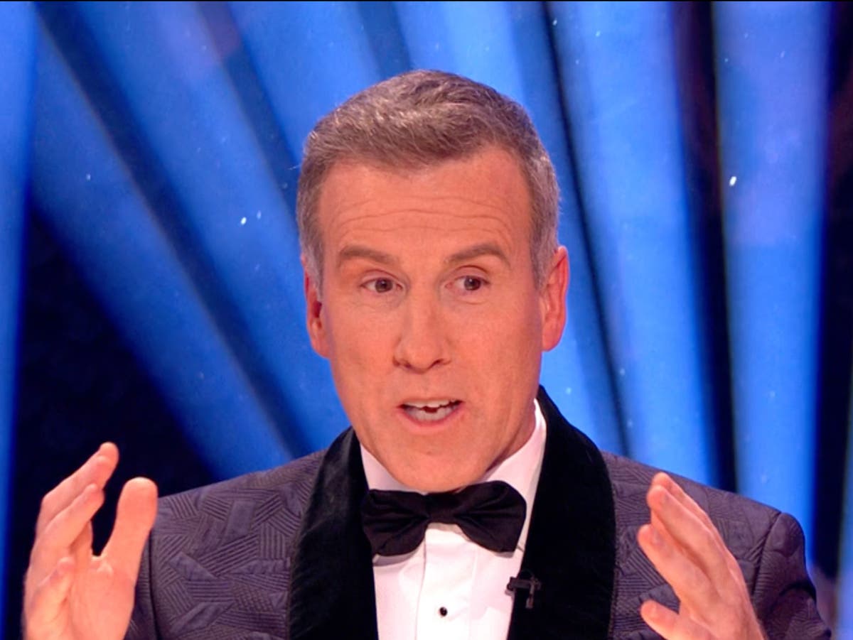 Strictly judges call out ‘difficult’ result as ninth celebrity is eliminated