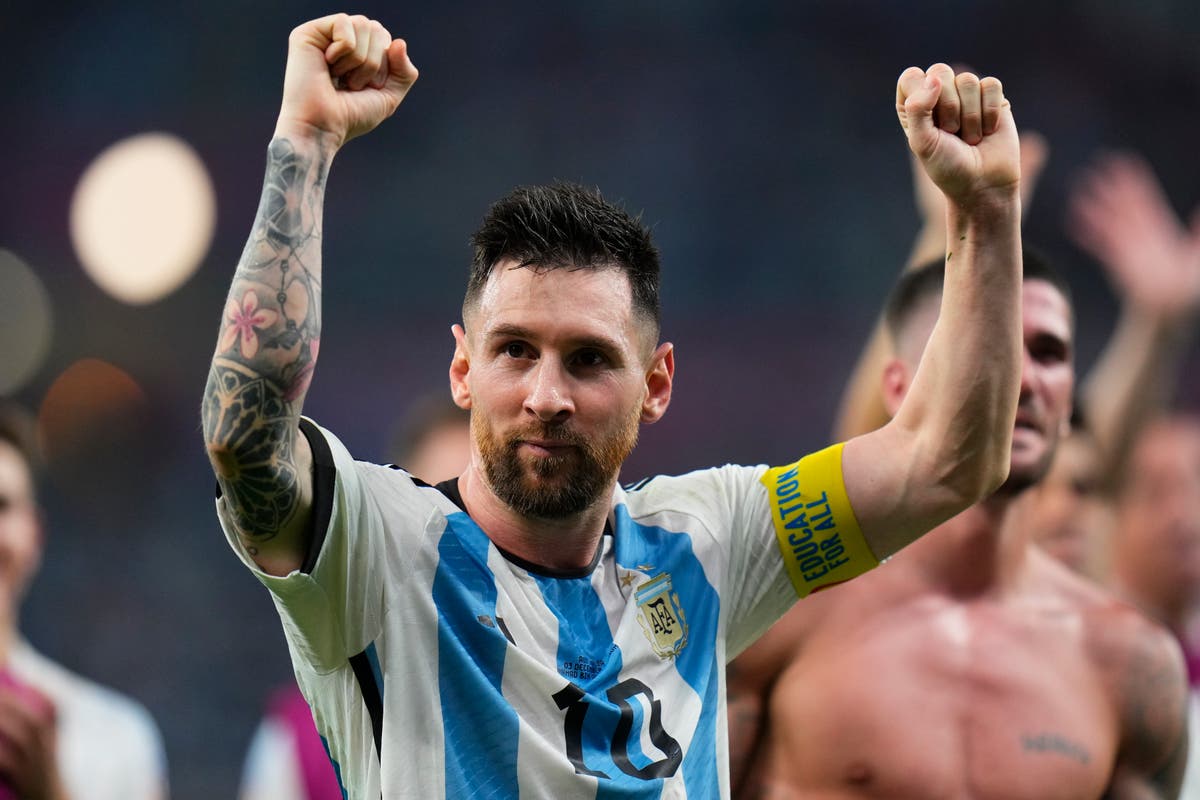 Lionel Messi pays tribute to passion and energy of Argentina
