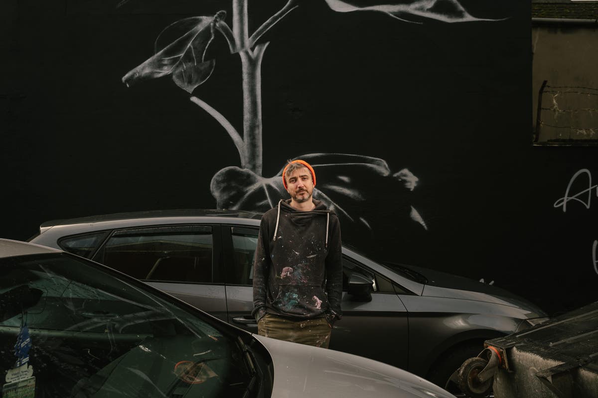 Belfast-based artist wins acclaim for mural in tribute to displaced Ukrainians