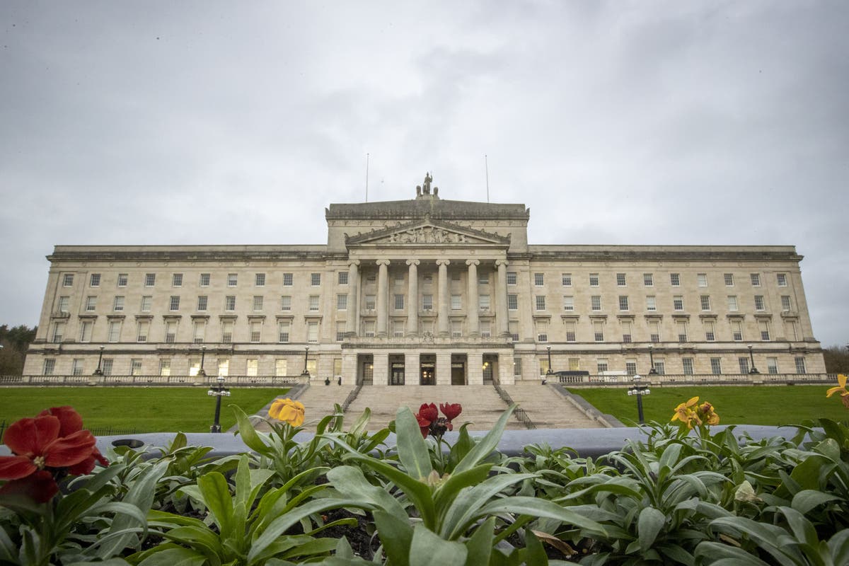 Stormont Assembly recalled as DUP rivals urge party to drop devolution boycott