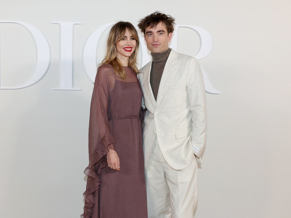 Robert Pattinson and Suki Waterhouse make red carpet debut