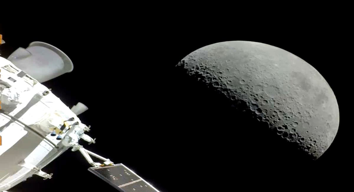 Cápsula Orión de NASA sobrevuela sitios donde alunizó Apolo ...