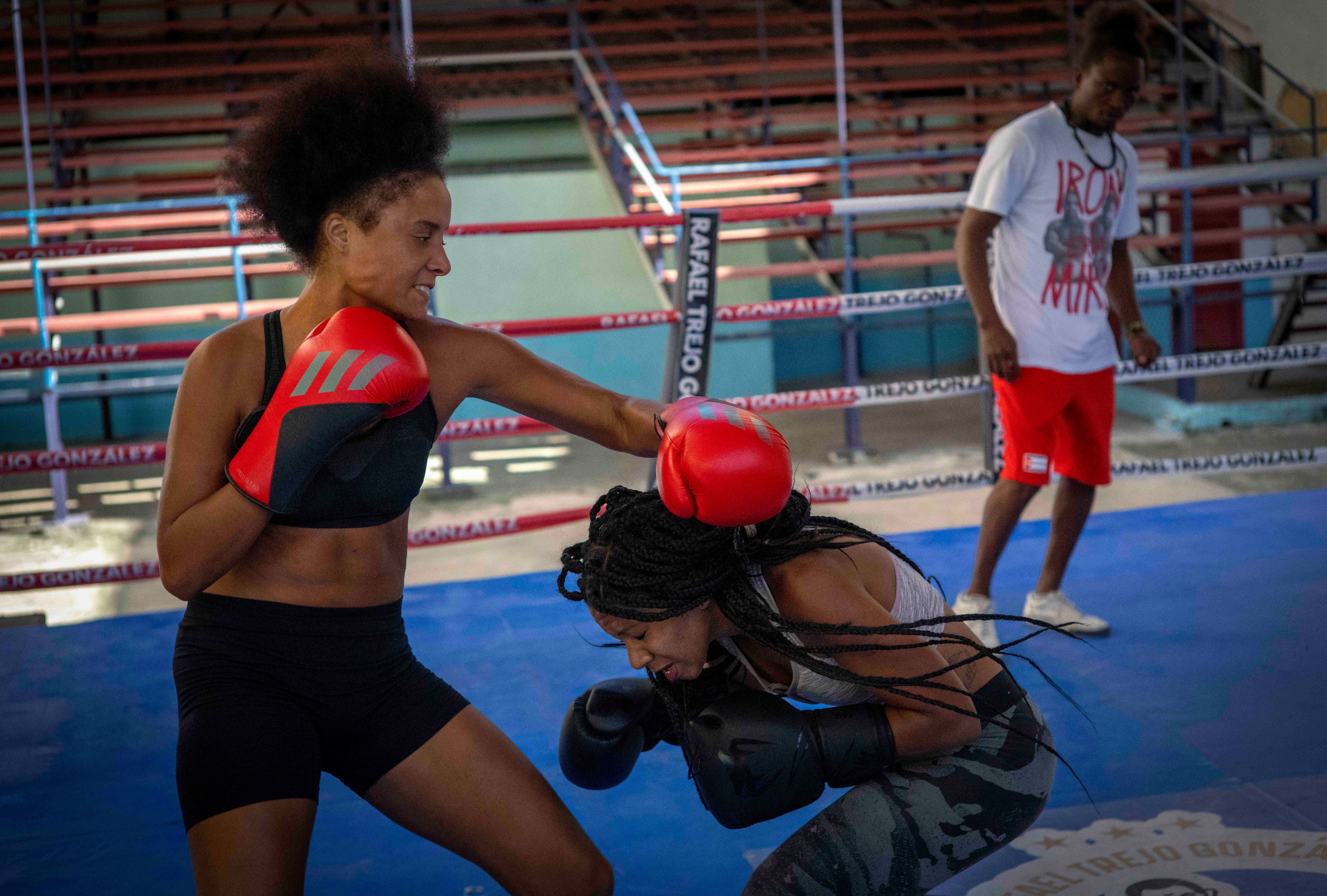 Cuba Women Boxing