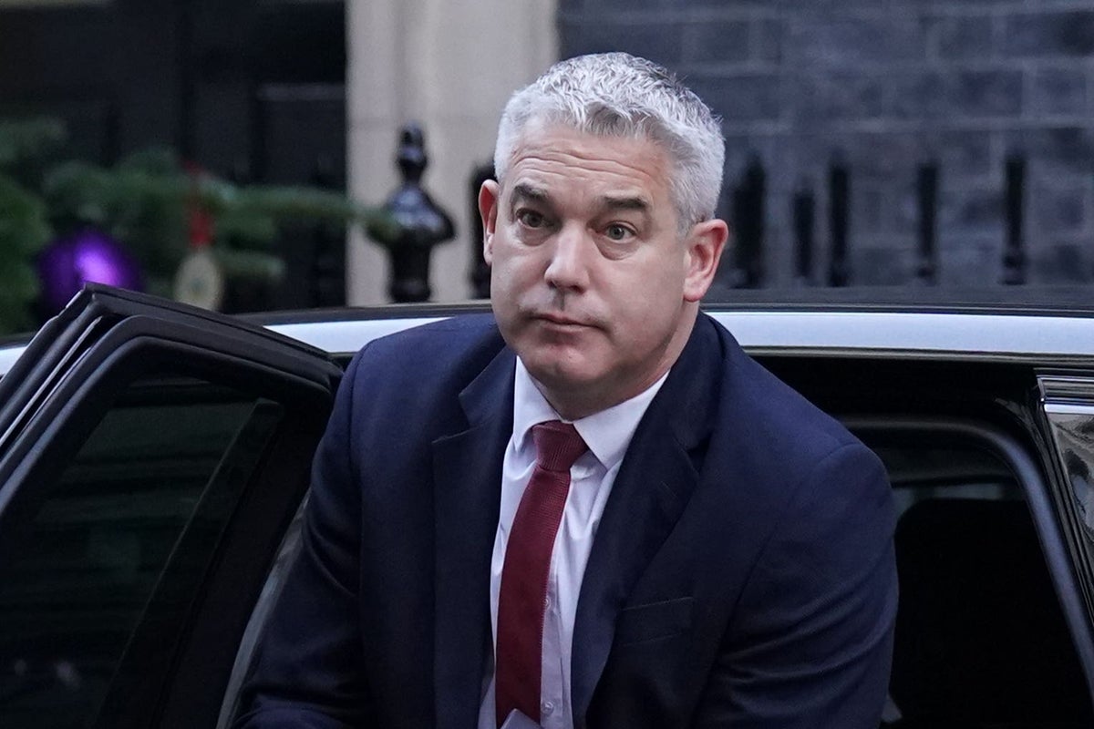 Steve Barclay accused of 'belligerence' after refusing to discuss nurses' pay during strike talks