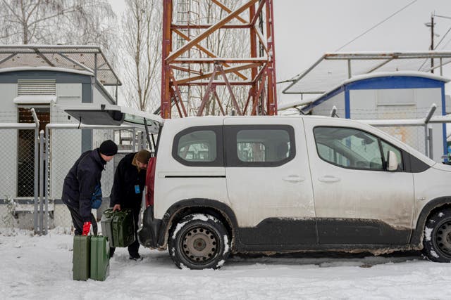 UCRANIA-GUERRA-CELULARES