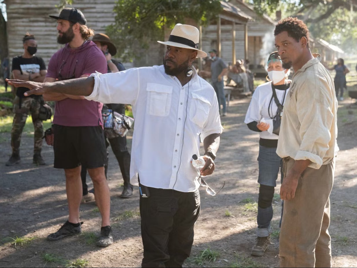 Fuqua directing Smith on the set of ‘Emancipation’
