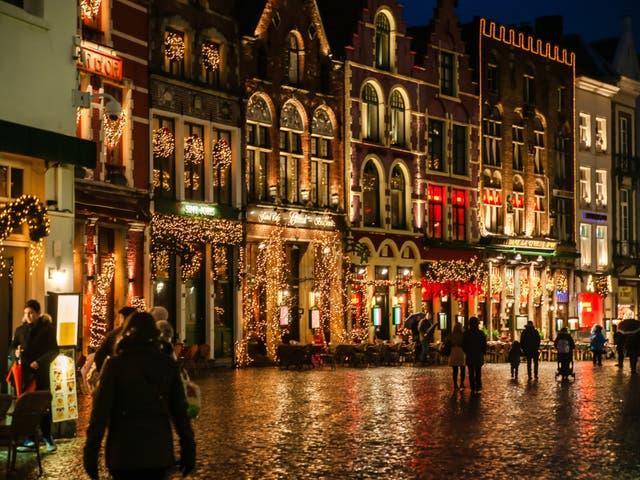 <p>Bruges all aglow at Christmas time</p>