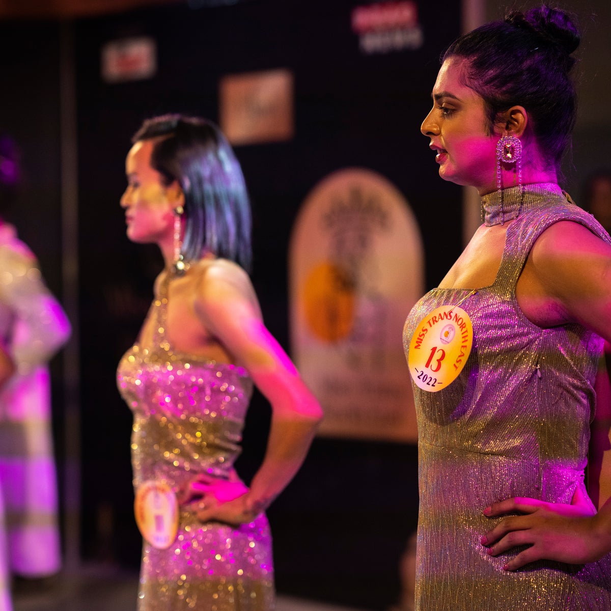 Elastik qizlar Jinsiy katta ayol dumbalari