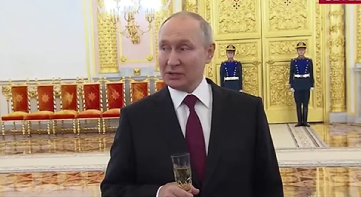 Ukraine news – live: ‘Drunk’ Putin claims Kyiv started attacks on infrastructure
