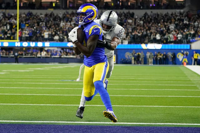 RAIDERS-RAMS