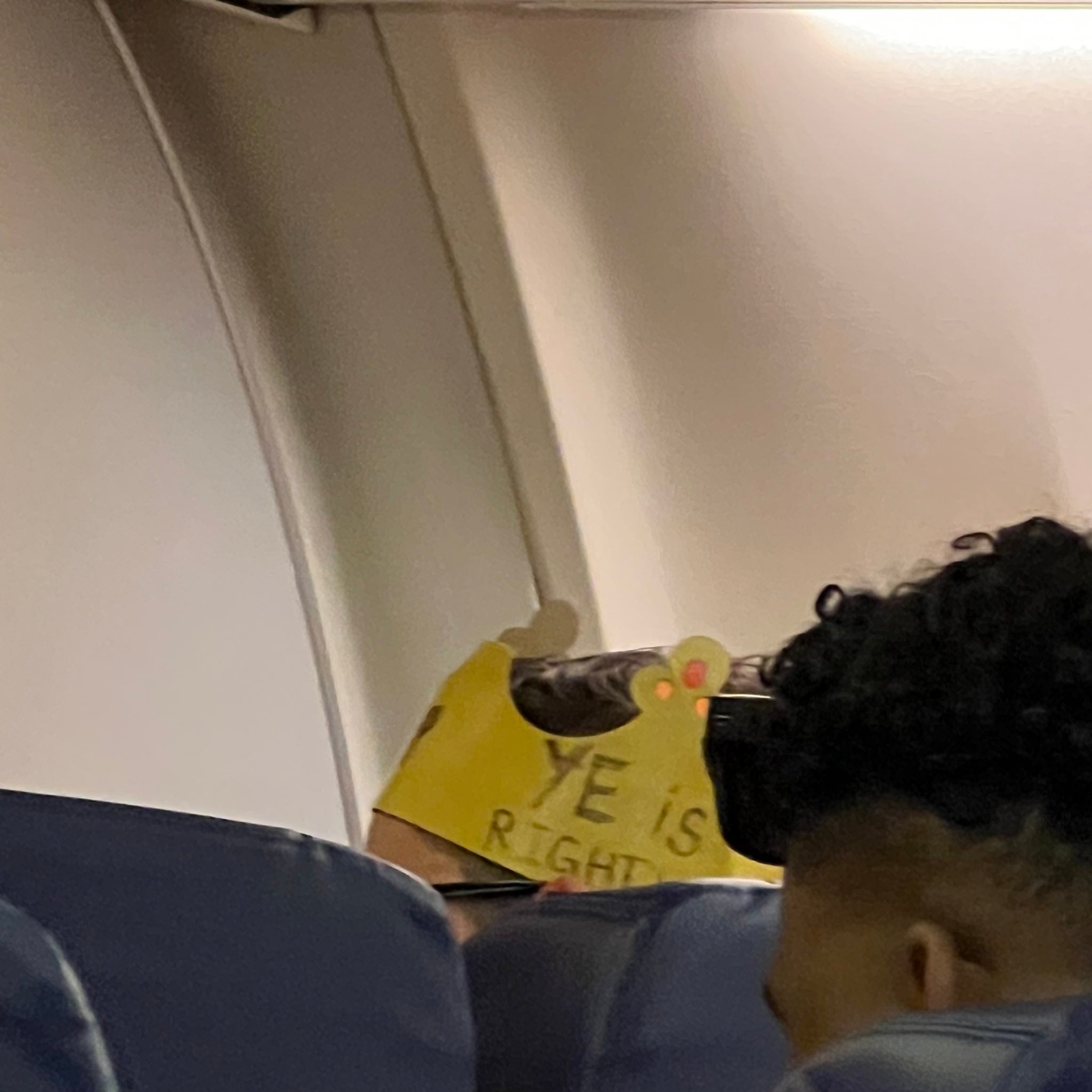 ‘Ye is right’ one passenger wrote on the cardboard crown, apparently in a reference to Kanye
